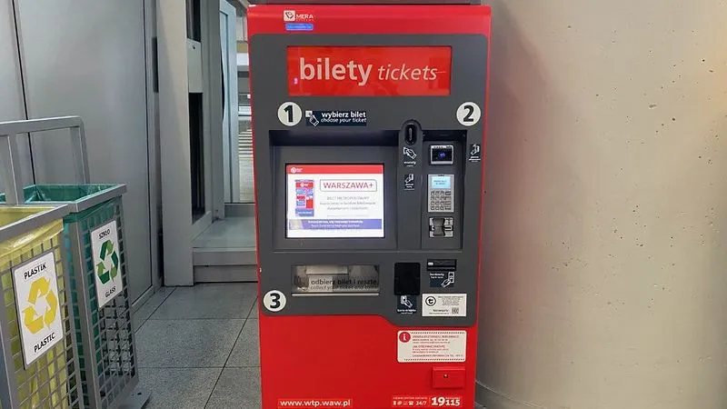 ポーランドにあるチケット券売機