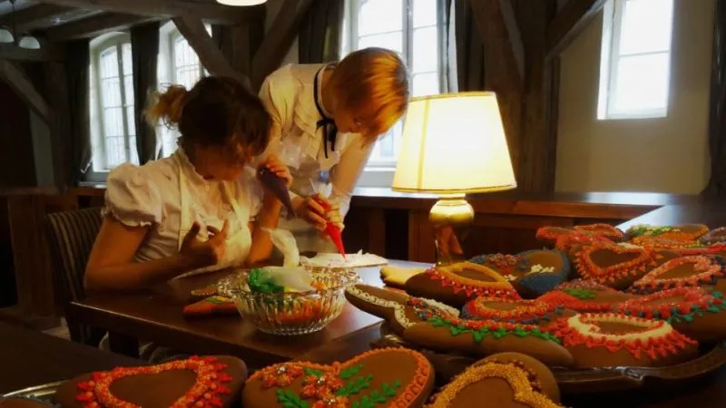 ジンジャーブレッドづくりの様子