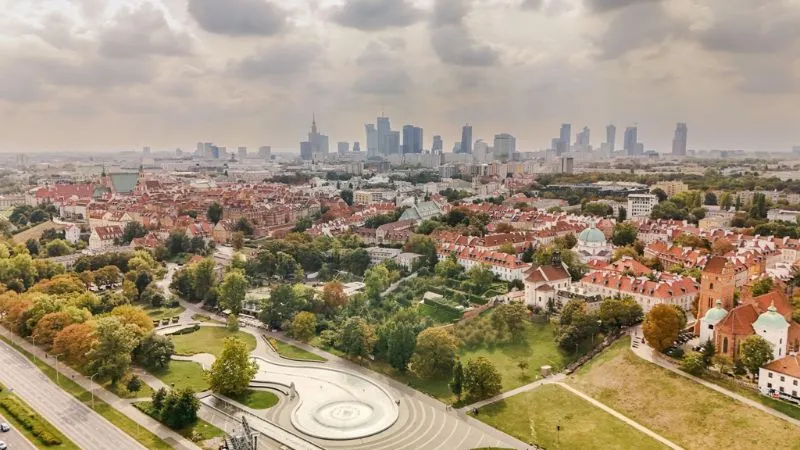 ポーランド・ワルシャワの住宅街の風景