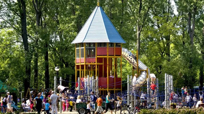 ポーランドの子供向けの公園
