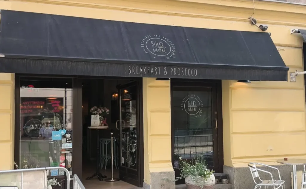 Bułkę przez Bibułkęの外観